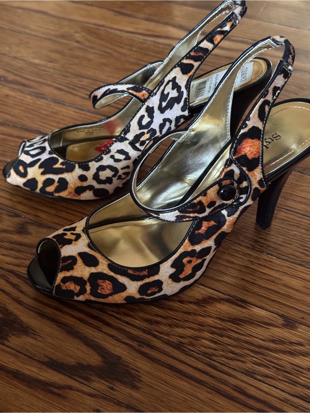 Women’s Leopard Print Mary Jane peep toe Heels - Gold Interior